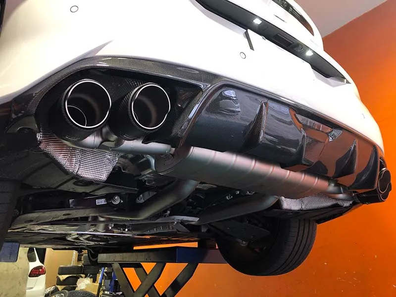 G29 Z4 akrapovic