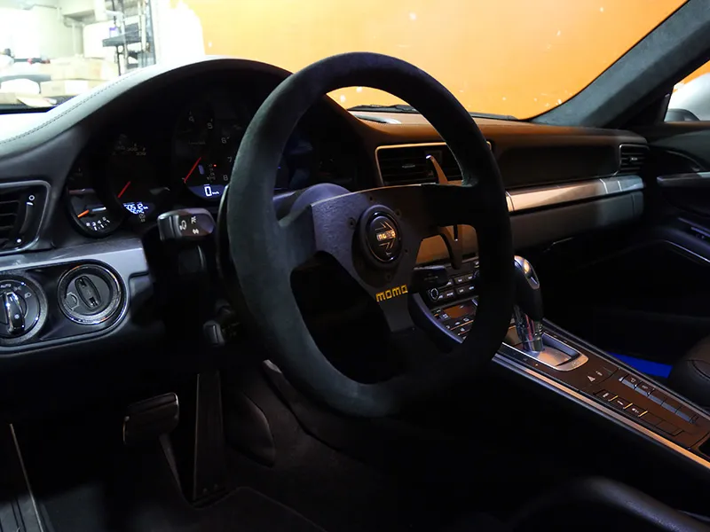 991.2 carrera ステアリング交換 シート交換