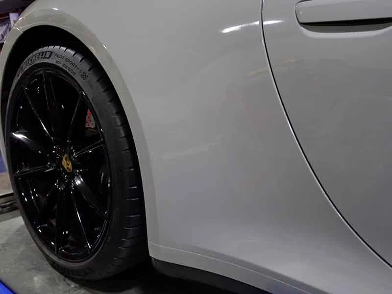 ポルシェ 992 ストーンガード張り替え PPF