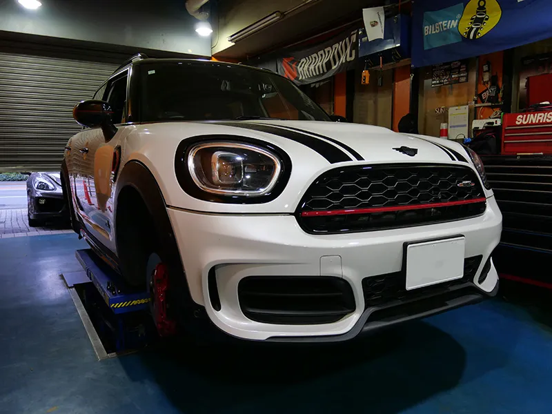 F60 JCW タイヤ交換