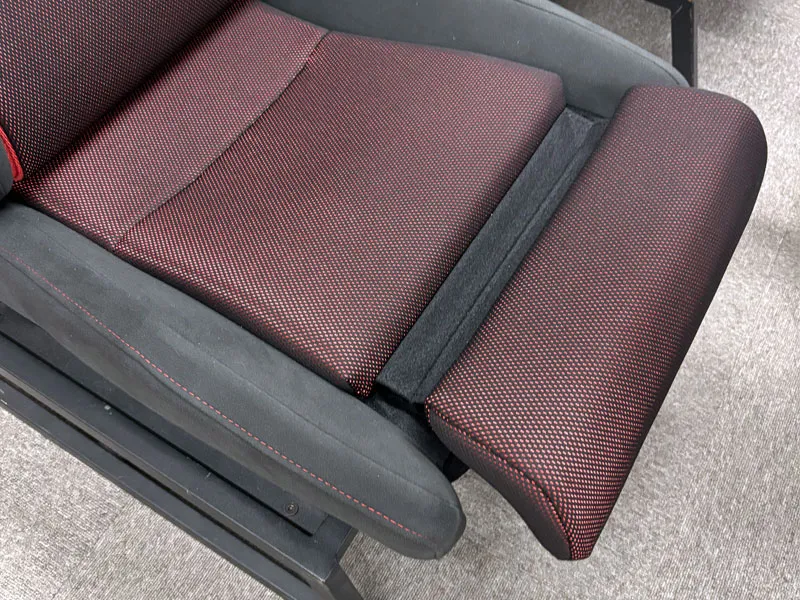 RECARO 新型LX-F シート