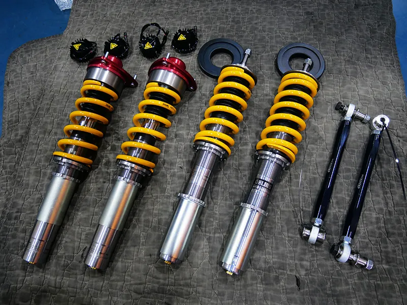 718ケイマン サスペンション交換 OHLINS