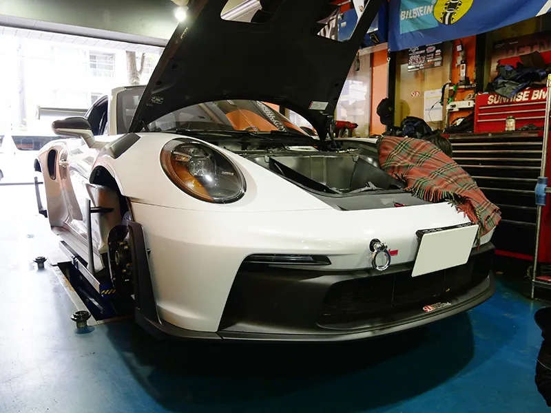 ポルシェ タイヤ交換 992GT3RS ミシュランCUP2