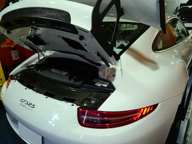 ポルシェ 991GT3RS エンジンオイル交換